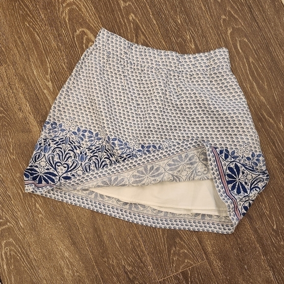 Tommy Bahama NWOT Linen Blue Baroque Elastic Waist Skirt Size XS - Picture 2 of 9